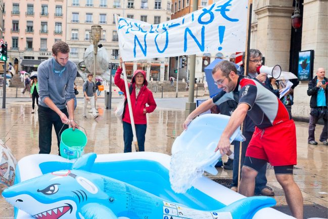 Manif piscine a 8 euros_0070