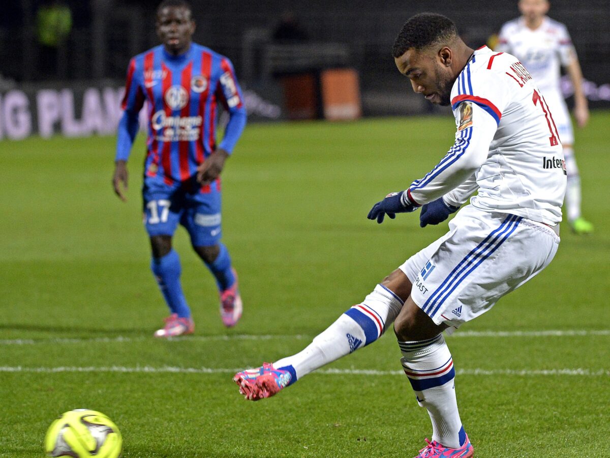 Alexandre Lacazette OL -Caen