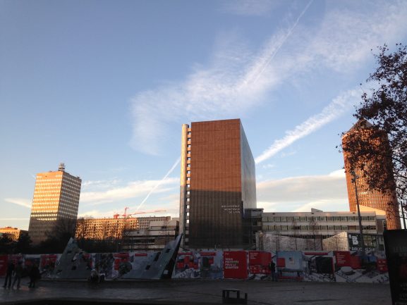 Du soleil sur la bibliothèque de la Part-Dieu