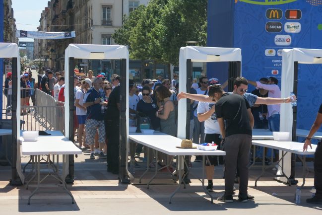 Contrôle fanzone Bellecour