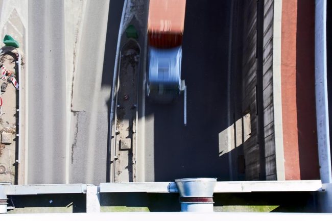 Un camion sous le tunnel de Fourvière