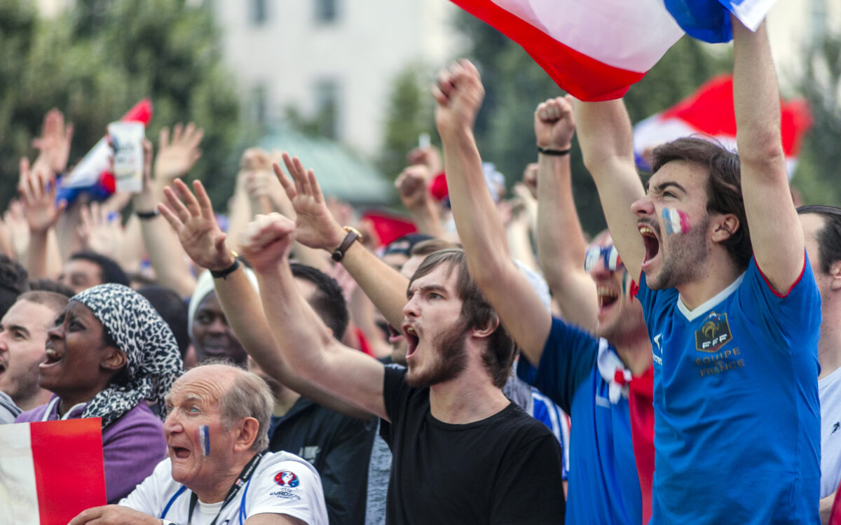 ecran géant foot suporter bellecour