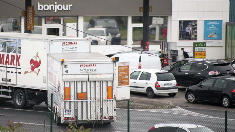 17 Novembre Que Risquent Les Gilets Jaunes En Cas De