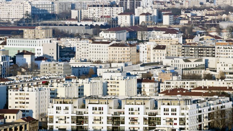 Lyon – Le quartier de Gerland vu de Sainte-Foy © Tim Douet