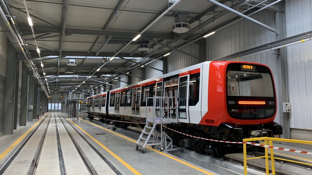 Automatisé Et Climatisé : Quand Le Nouveau Métro B De Lyon Arrivera-t ...