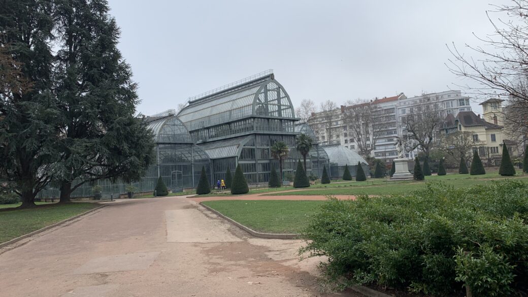 Reconfinement à Lyon  les parcs et jardins vont rester ouverts, les