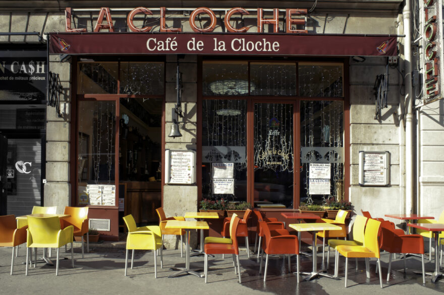 Lyon le Café de la Cloche change de mains, mais pas d