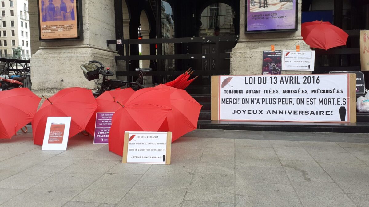 Lyon Les Travailleuses Du Sexe Manifestent Pour Plus De Protection 
