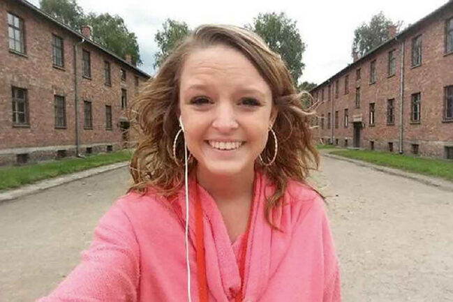 Faire Un Selfie Devant Auschwitz Est Il Indécent 9556