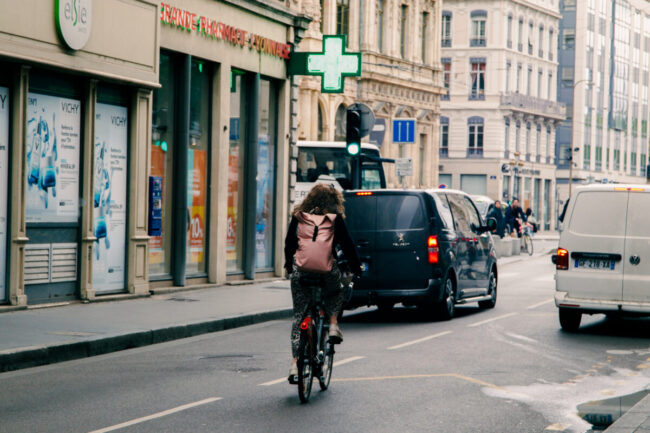 Vélo en Ville- @Hugo LAUBEPIN