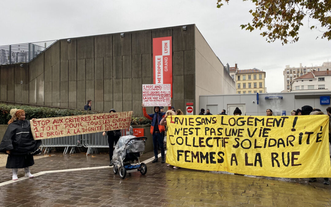 manifestation femmes à la rue métropole