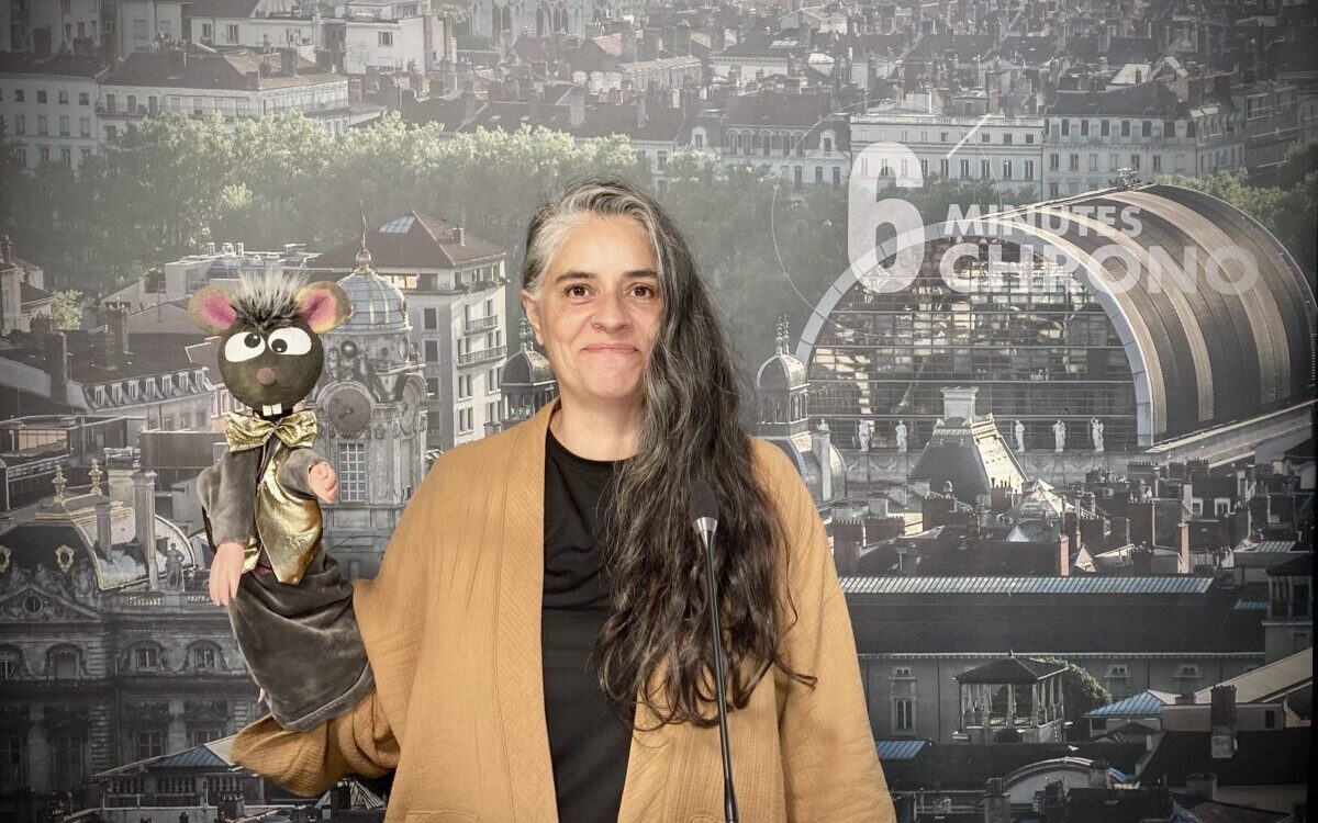 Emma Utgès est directrice du théâtre Le Guignol de Lyon et de la compagnie M.A.