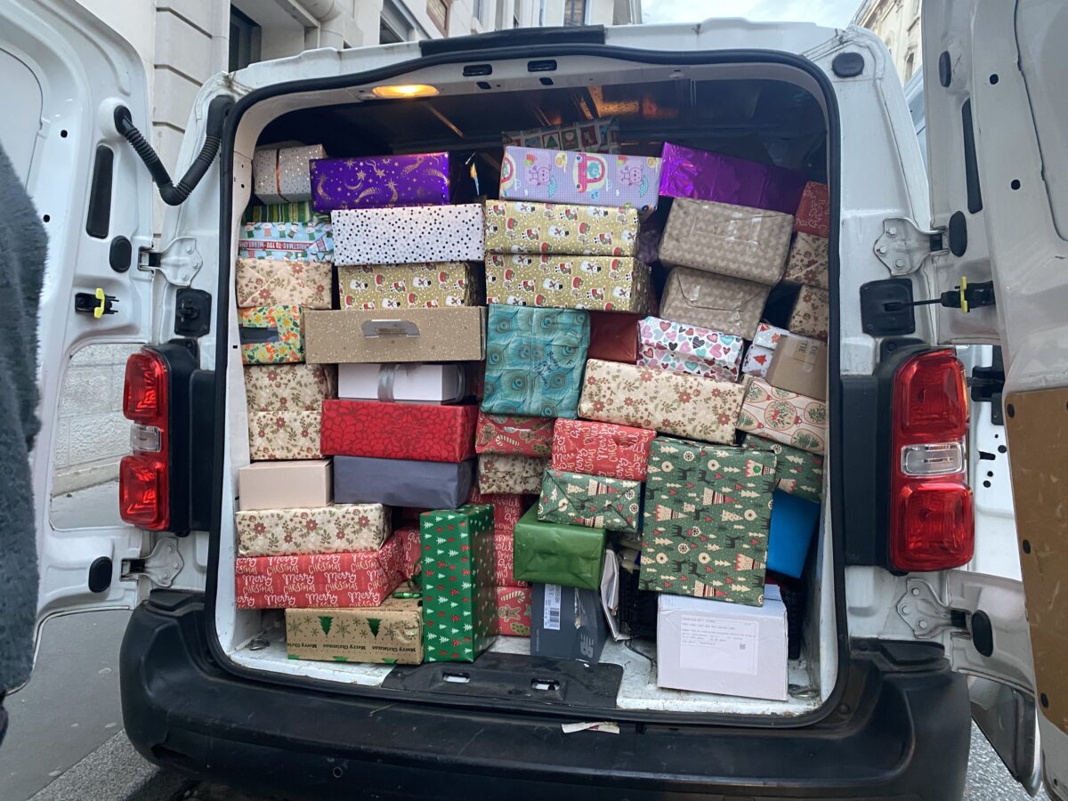 voiture cadeaux de Noël